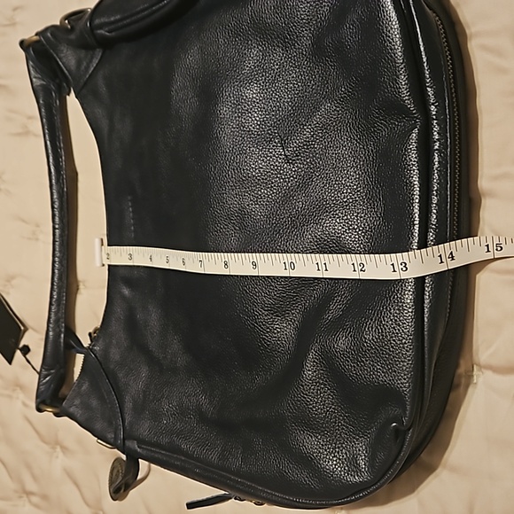 The Wanderers Travel Co "Santorini" Navy Leather NWT Xbody (from Australia) - Picture 8 of 17